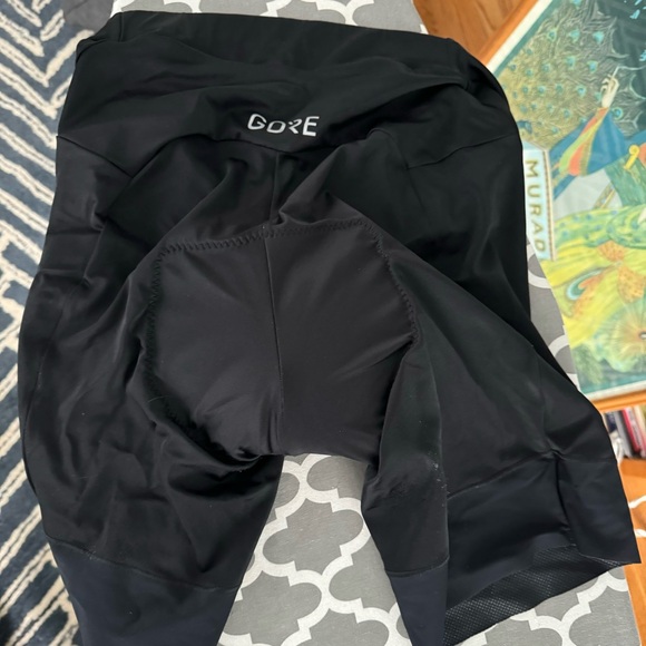 GORE women’s cycling shorts - Picture 2 of 5